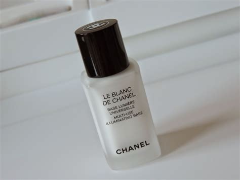 chanel le blanc illuminating base review|Chanel le blanc review.